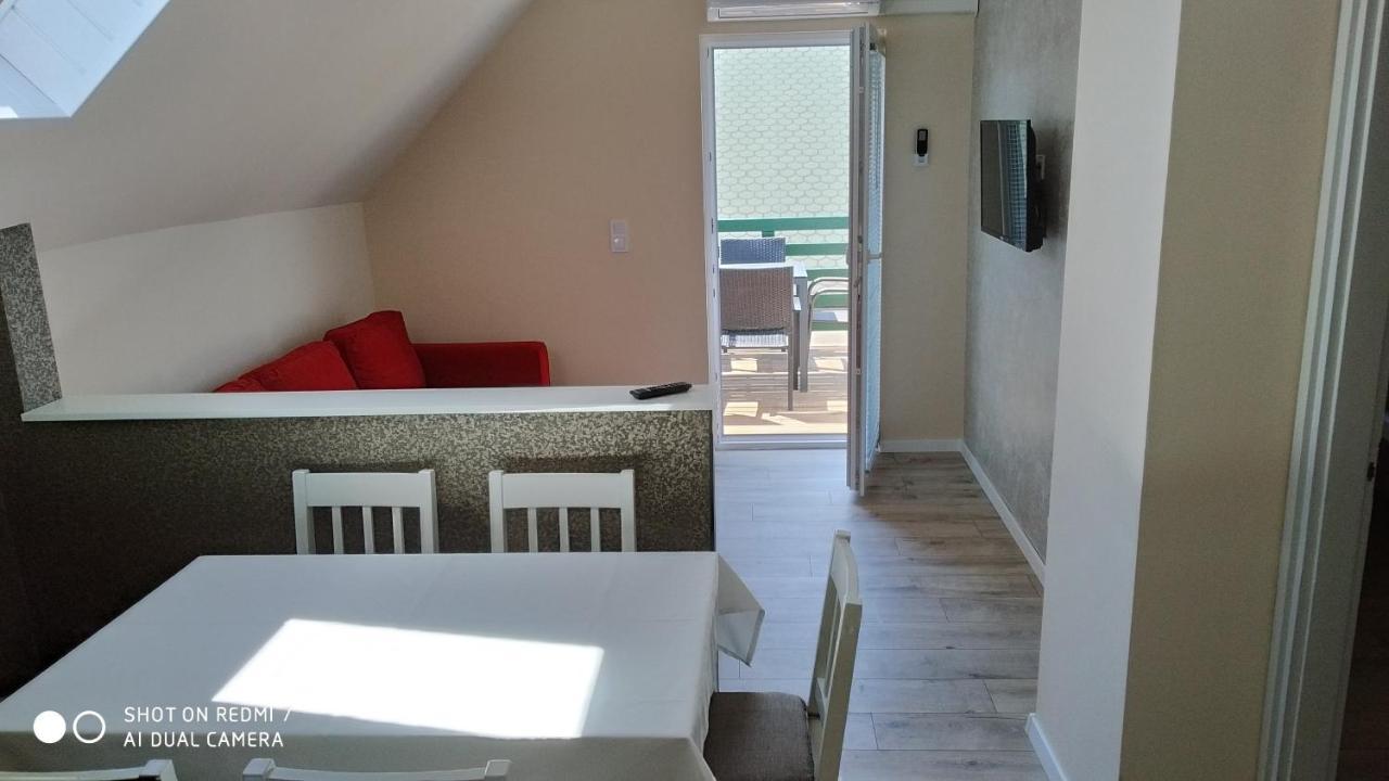 Bamboo Apartman Siofok Ngoại thất bức ảnh