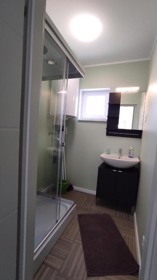 Bamboo Apartman Siofok Ngoại thất bức ảnh