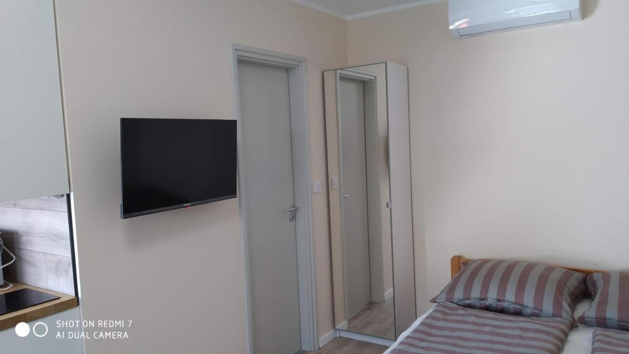 Bamboo Apartman Siofok Ngoại thất bức ảnh