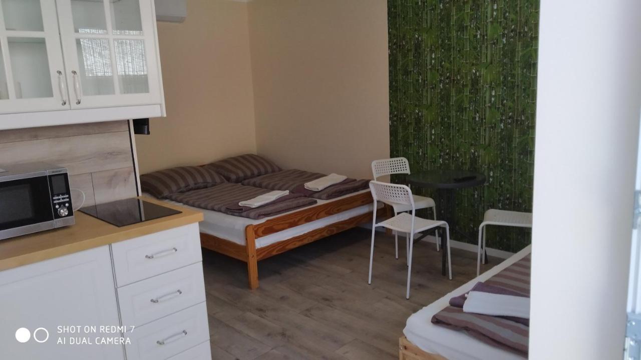 Bamboo Apartman Siofok Ngoại thất bức ảnh